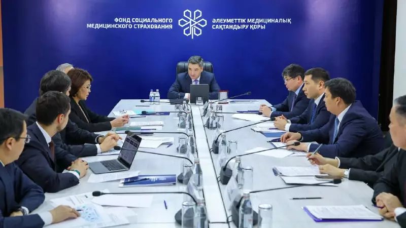 Бектенов: Медицинаға бөлінген әр теңге нақты пациентке жетуі тиіс