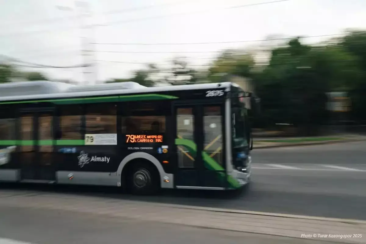 Самосуд устроили над мужчиной за домогательства к детям в Усть-Каменогорске