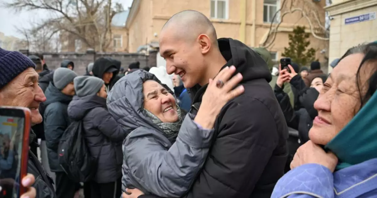  Әскер қатарына алынған сарбаздардың алғашқы легі жіберілді 