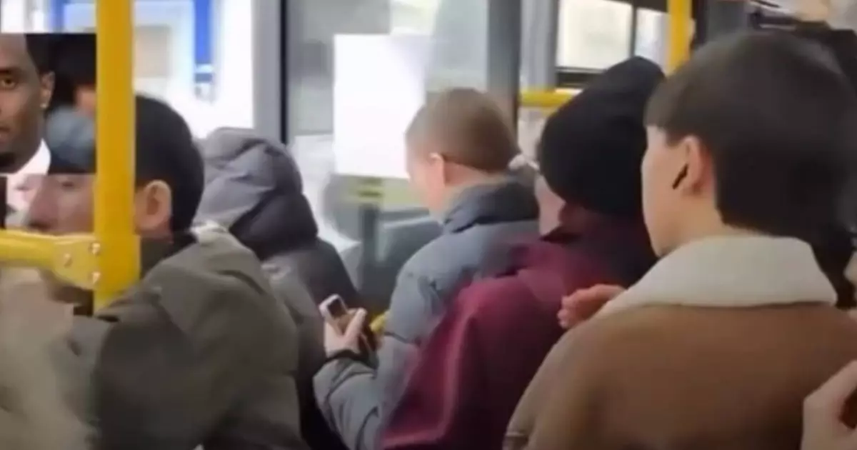  Өскеменде автобуста ер адам кішкентай қыздарға тиіскен (ВИДЕО) 