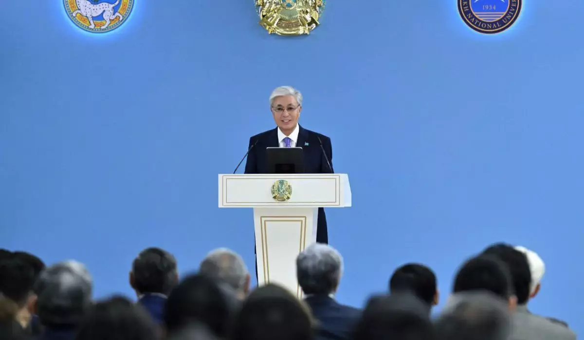 "Ғылым мен жемқорлық бір біріне кереғар құбылыс": Президент ғылымды қаржыландыруды реттеуді тапсырды