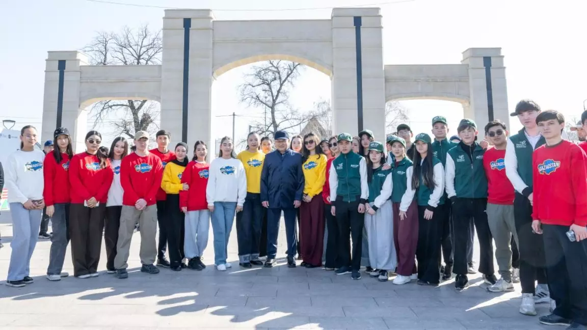 Жаңару күні: Жетісуда бұлақтың көзі ашылып, мыңдаған ағаш егілді