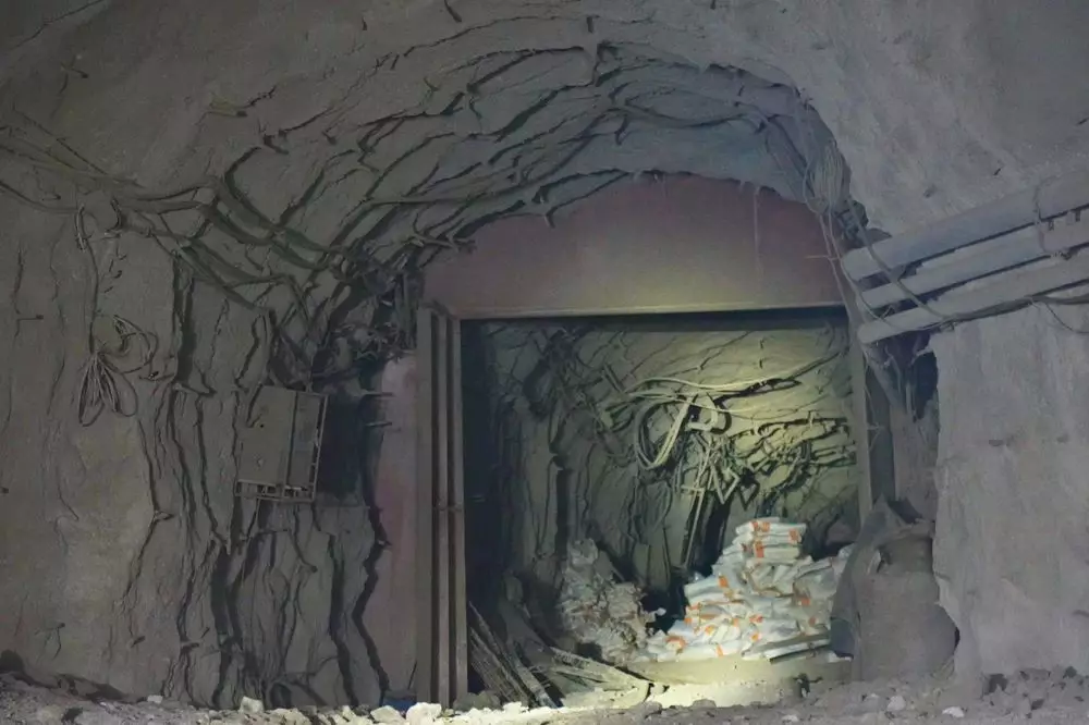 ЧП на шахте KAZ Minerals: один рабочий скончался, двое госпитализированы