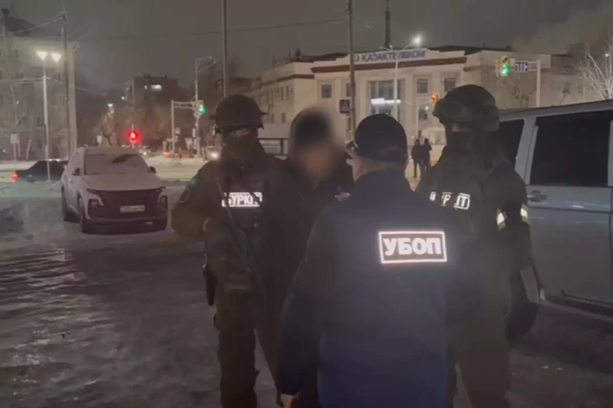 Спецназ задержал студента в центре Усть-Каменогорска