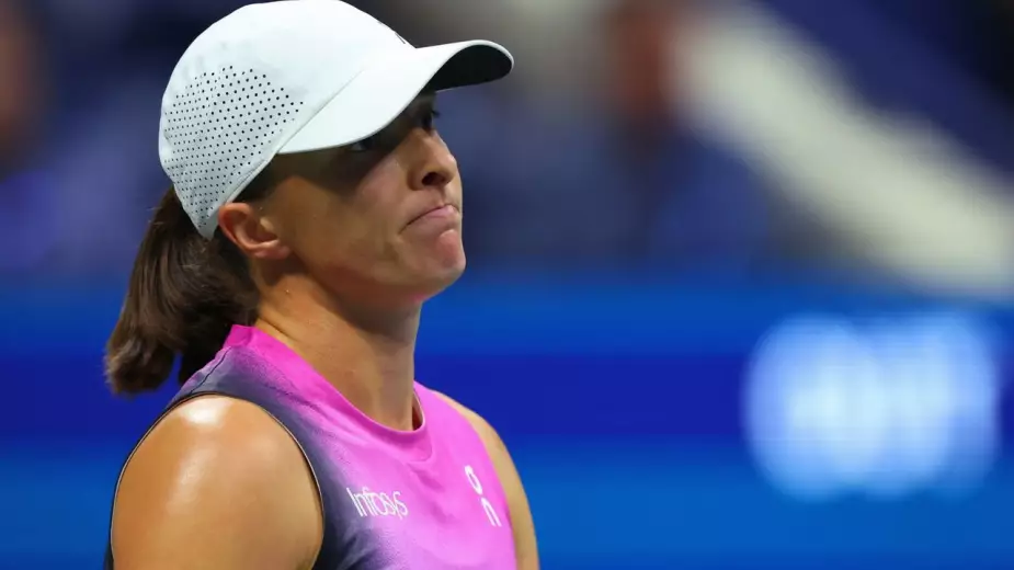 Швентек сенсационно вылетела из турнира в США, где выступают Рыбакина и Путинцева (ВИДЕО)