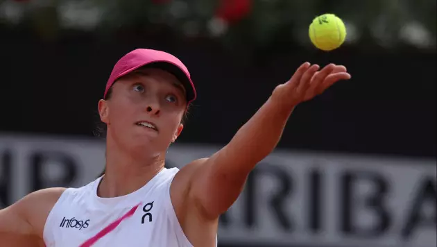 Игу Швентек сенсационно выбили с турнира с участием Рыбакиной