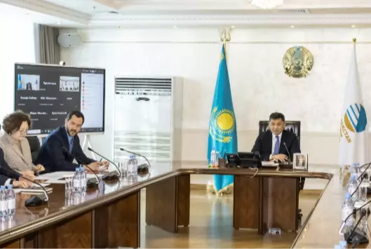 Железнодорожники Казахстана, Азербайджана и Грузии обсудили развитие Транскаспийского международного транспортного маршрута.