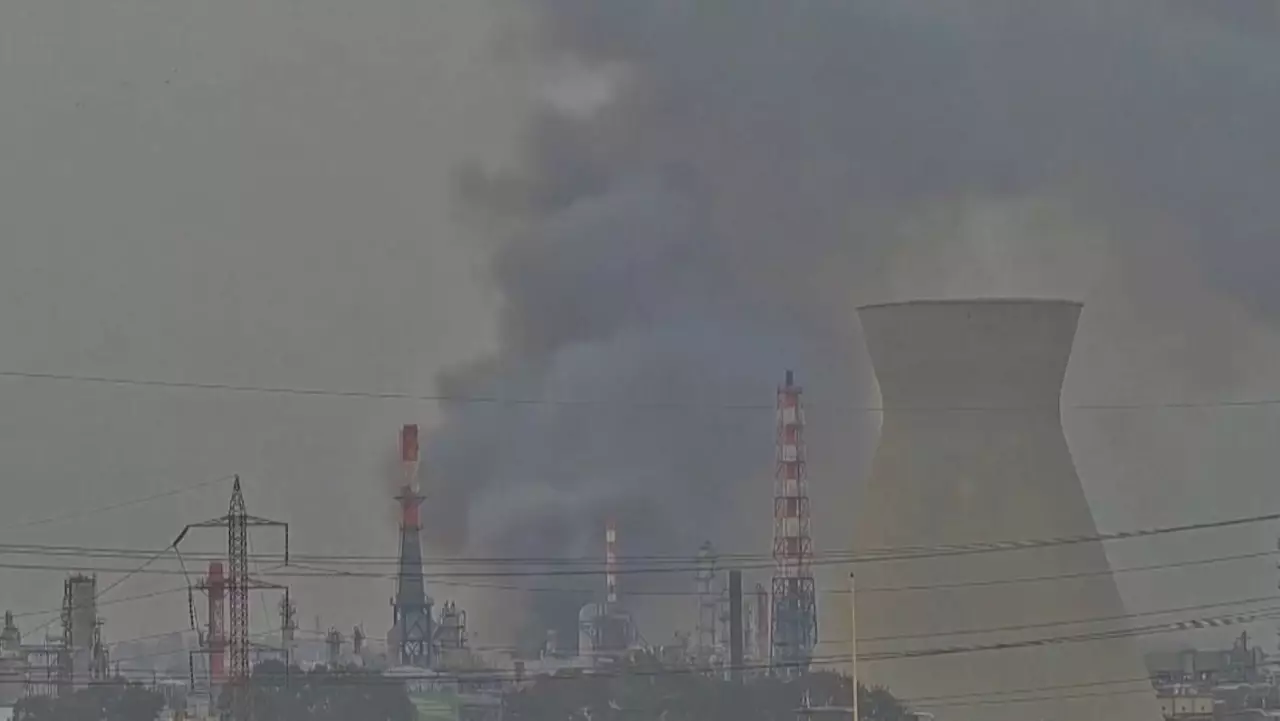 Иран Израильдің ең ірі мұнай өңдеу зауыттарын атқылады