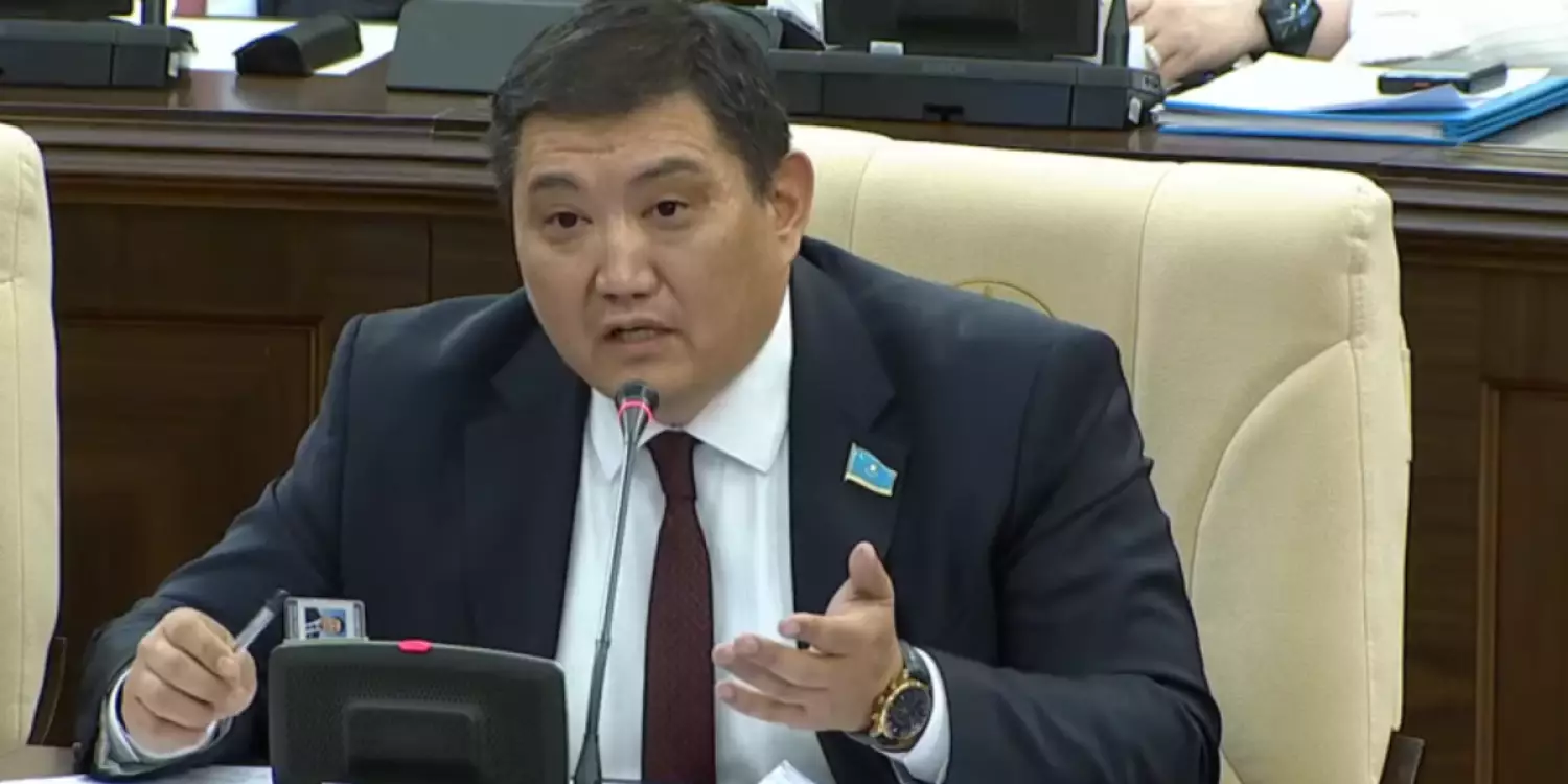 Бақытжан Базарбек Алатау қаласына әкім болғысы келе ме? 