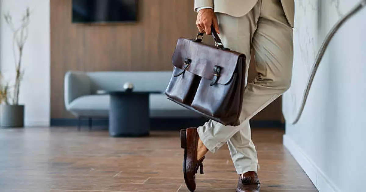  Атырауда құмар ойын ойнаған мемлекеттік қызметкер жұмысынан босатылды 