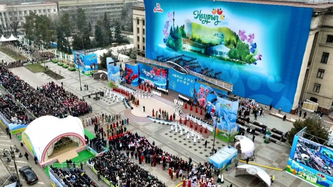 Дәстүр, шоу, технология: Алматыда Наурыз қалай тойланады?