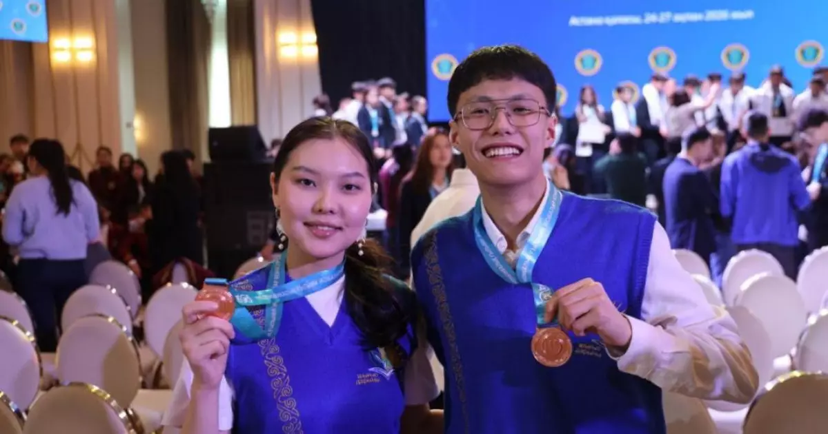  Дарынды оқушылар әлемді таңғалдырды 