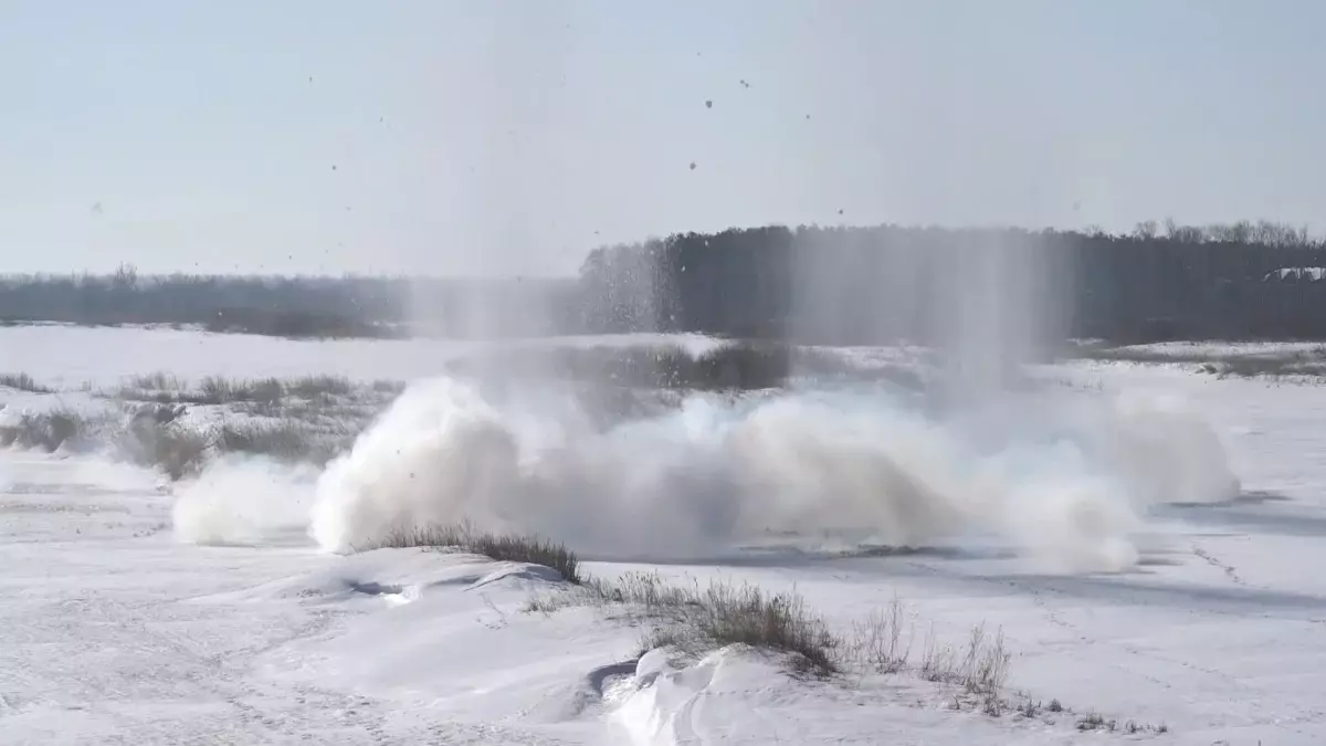 Тобыл өзенінде мұз жару жұмыстары басталды