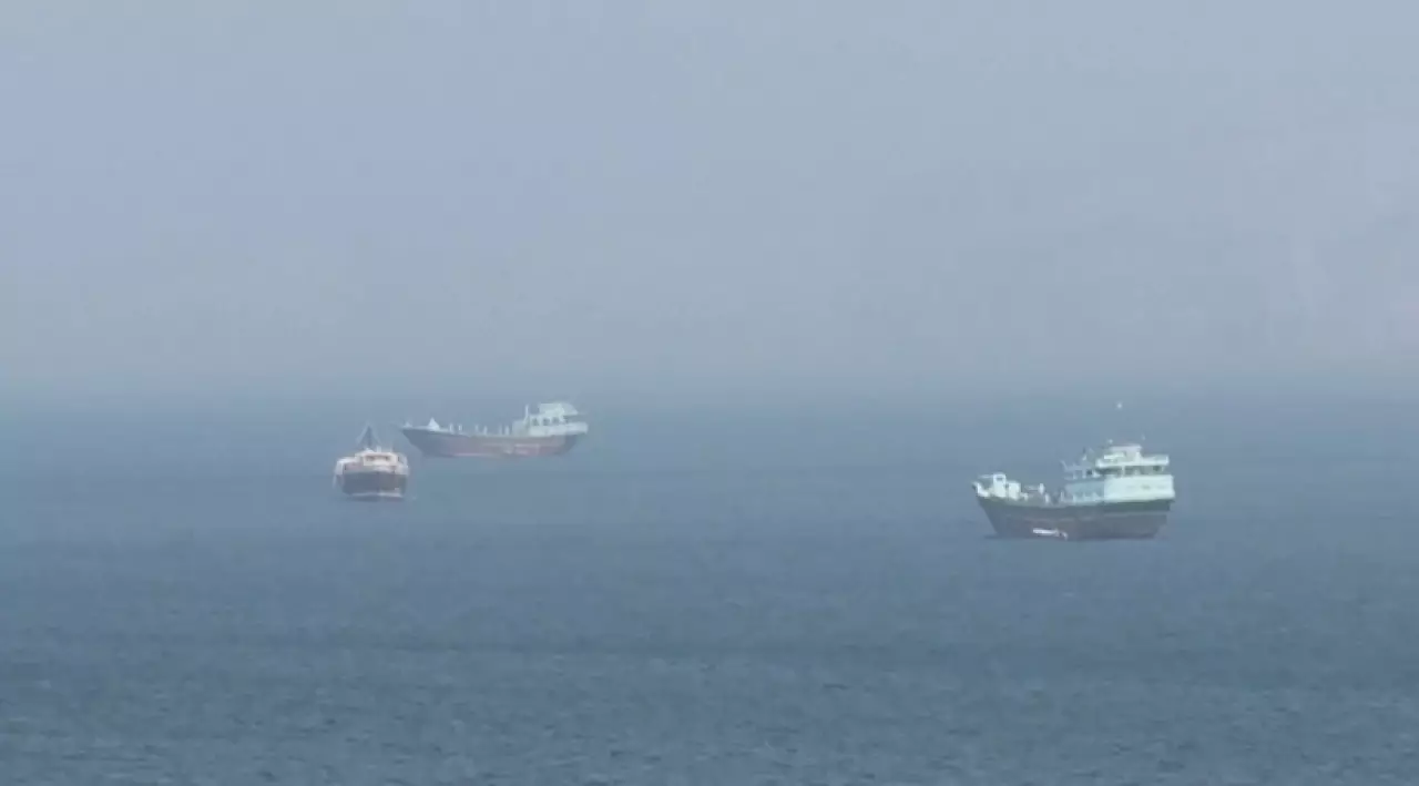 20 тысяч моряков застряли в Персидском заливе