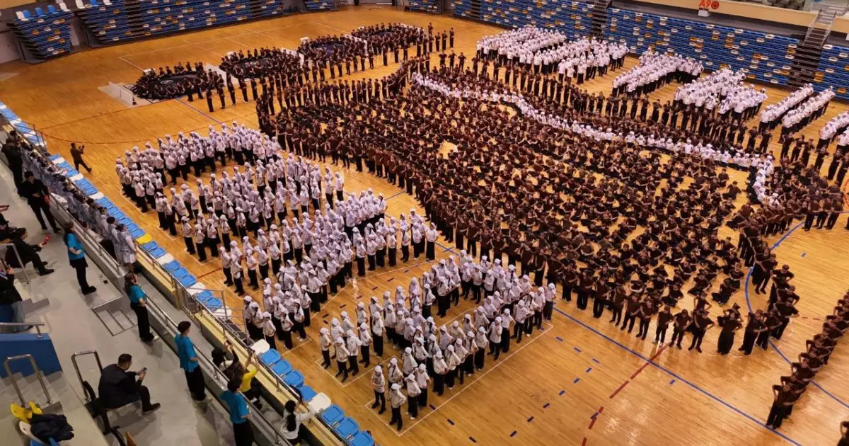  Астанада 18 мың бала асық ойнады 