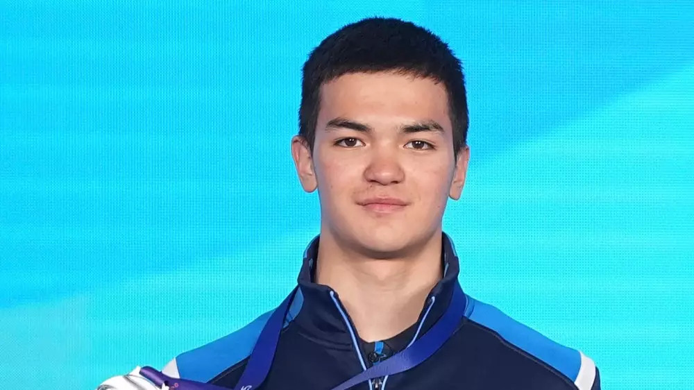 Асылхан Асан фристайл-акробатикадан жасөспірімдер арасында әлем чемпионы атанды