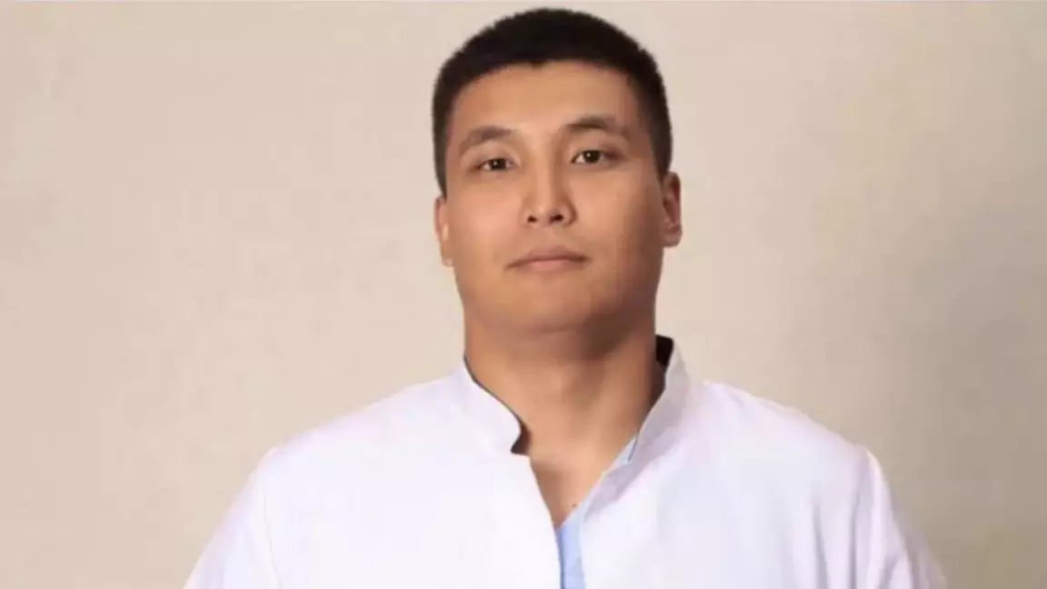 Ұшақ бортындағы таңғажайып: дәрігер жүкті әйелді құтқарып қалды