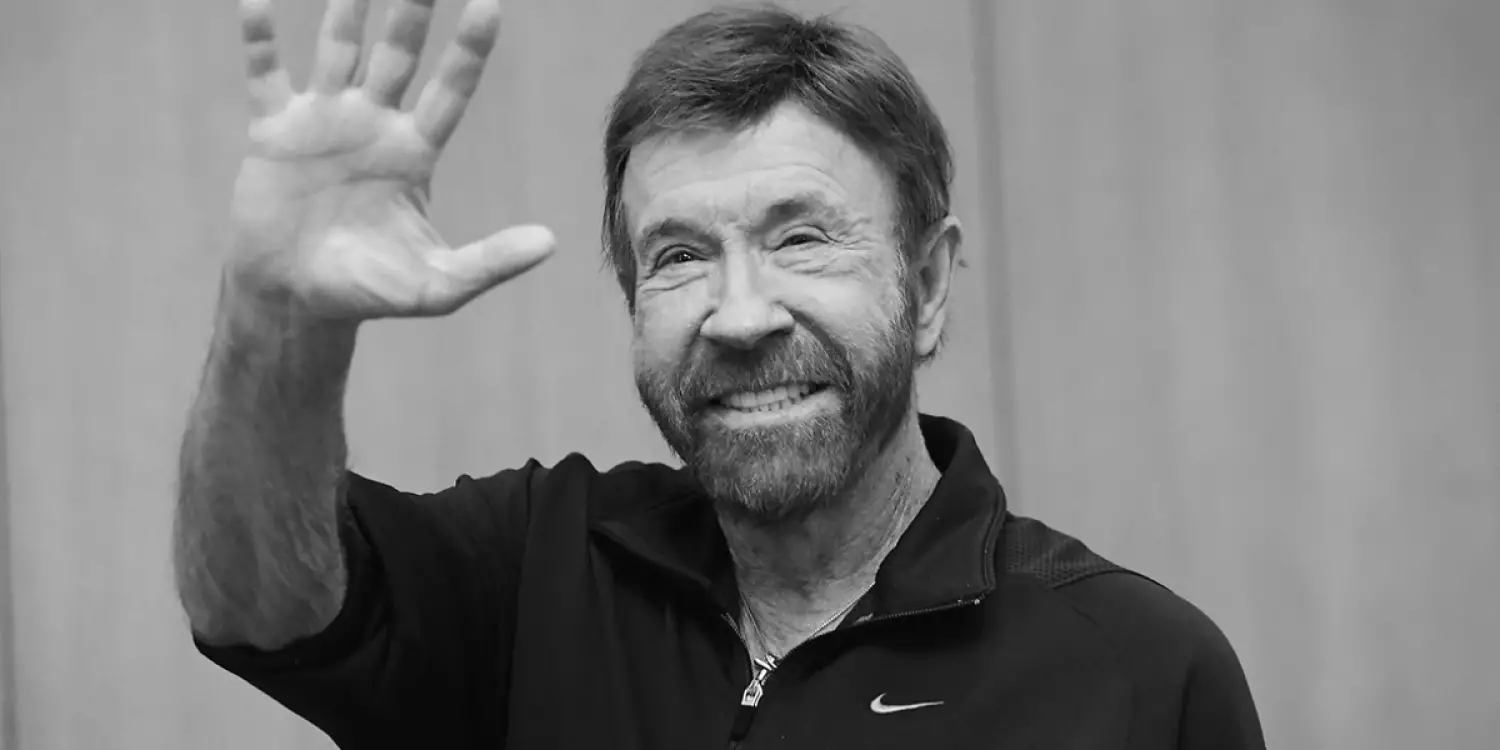 Аты аңызға айналған Чак Норрис қайтыс болды