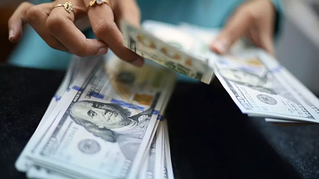 Казахстанские банки заработали 389 млрд за два месяца, но не все так позитивно