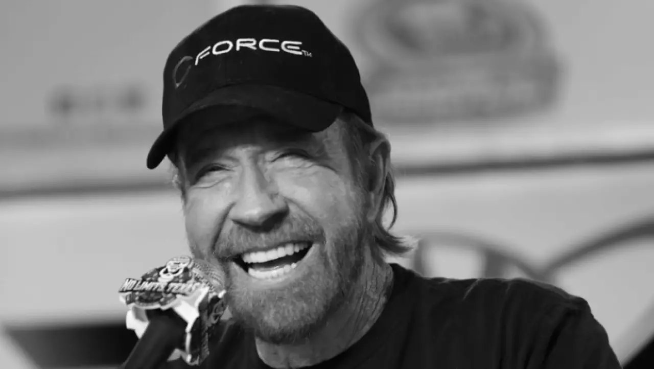 Умер актер Чак Норрис