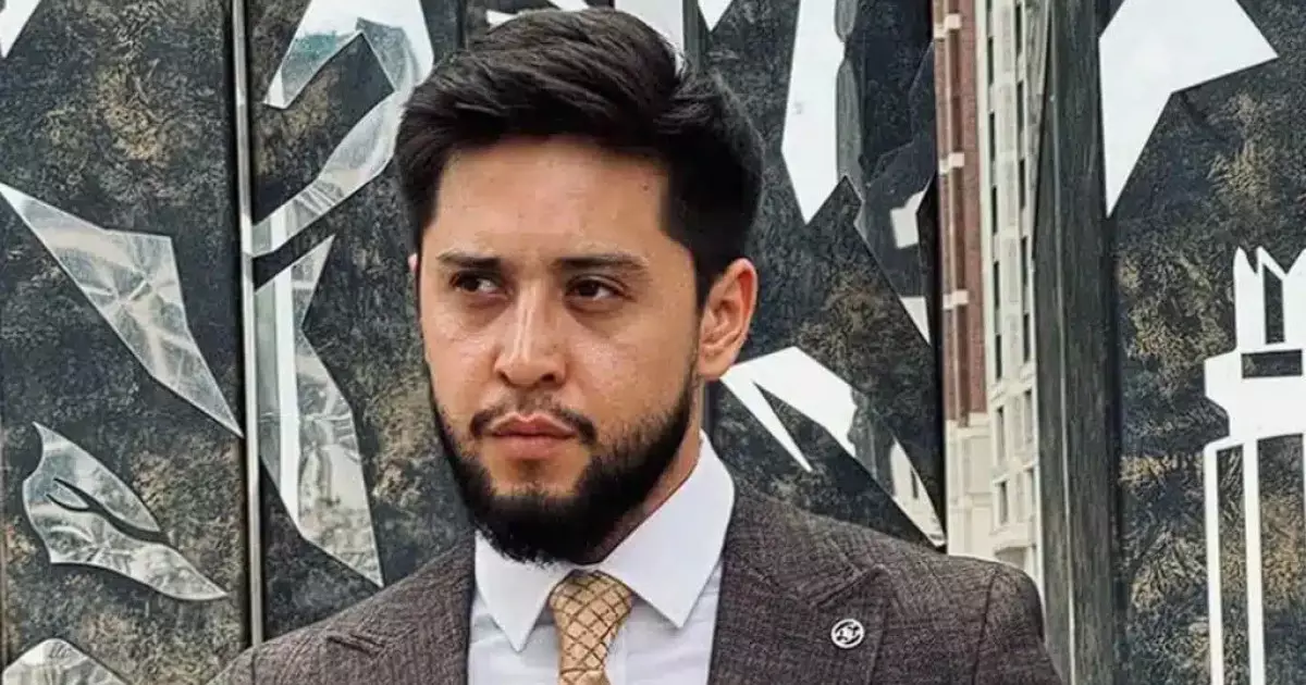  `Мен де адам баласымын`: Әріптесіне қол көтермек болған Асқар Жұмабек өз шындығын айтты 