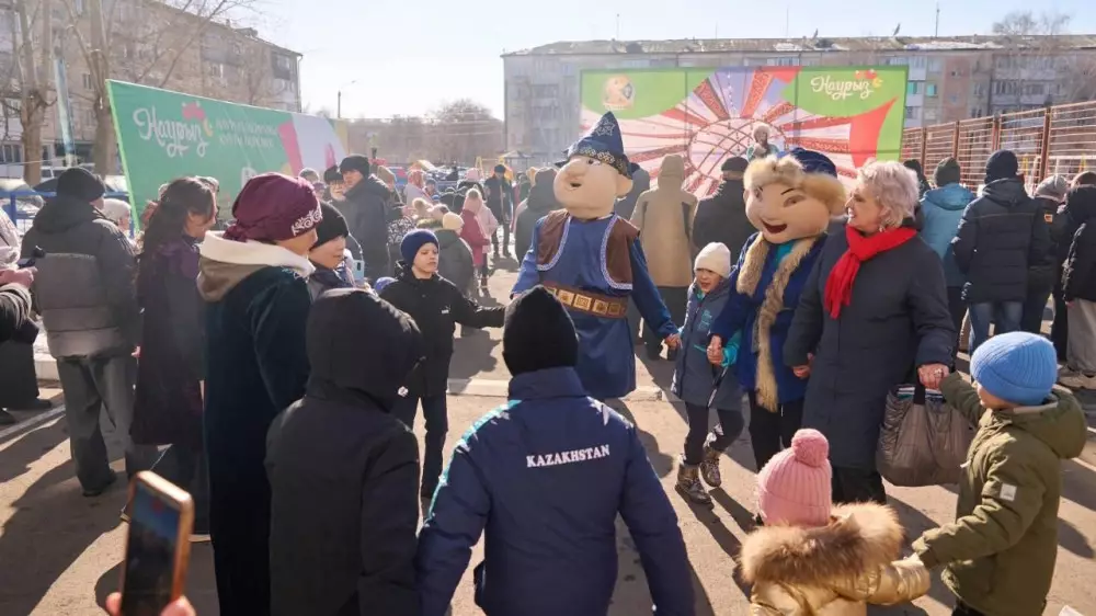 Наурыз во дворах: в Петропавловске продолжаются народные гуляния