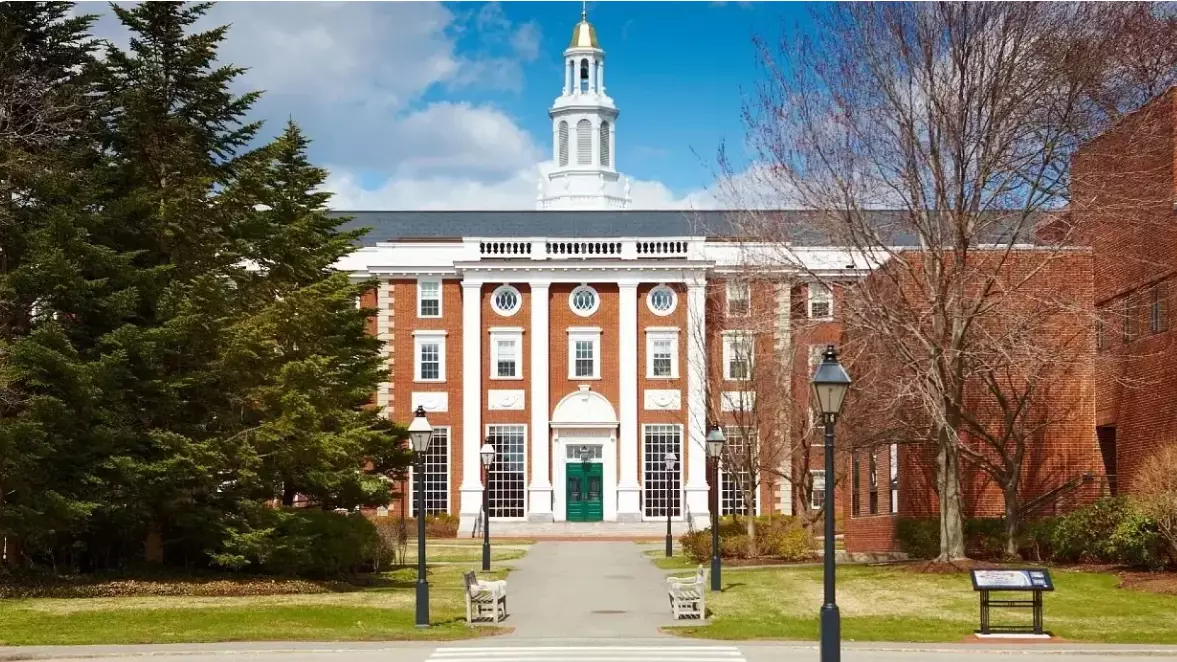 Трамп әкімшілігі Гарвард университетіне қарсы қайтадан сотқа жүгінді