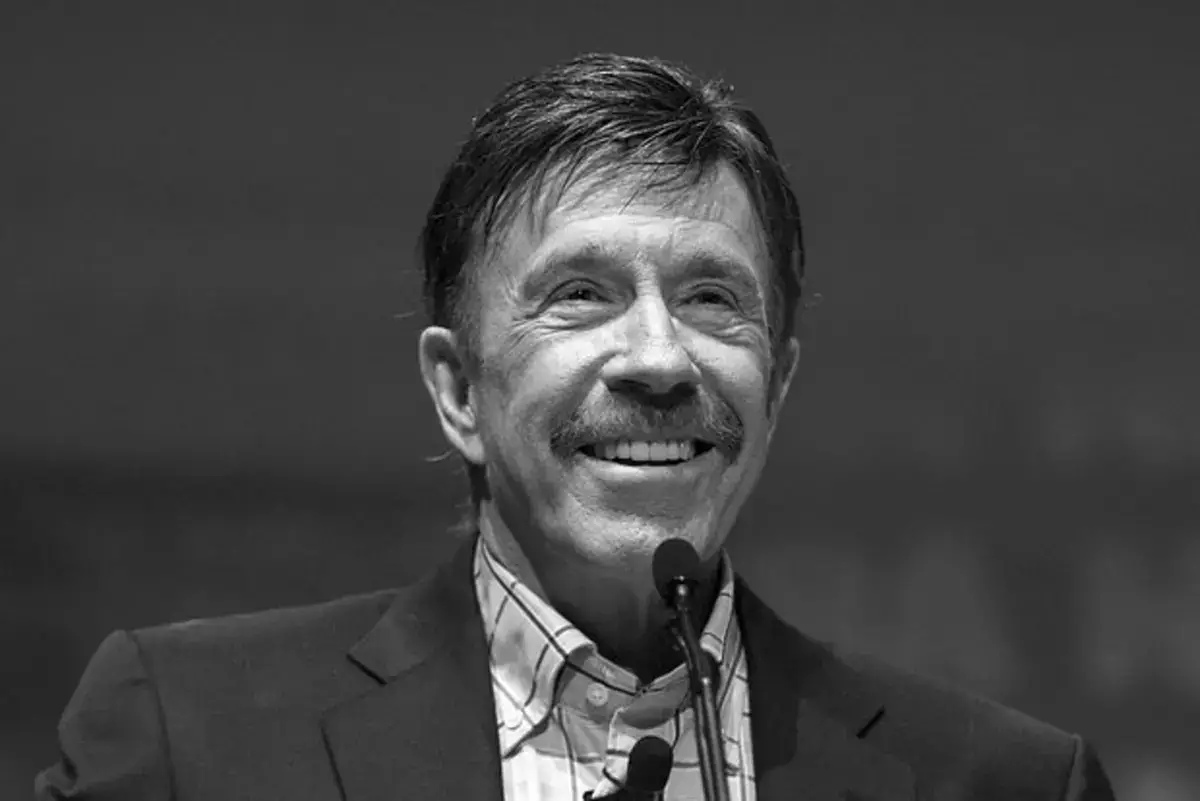 Умер легендарный актер Чак Норрис - новости на Lada.kz 20.03.2026