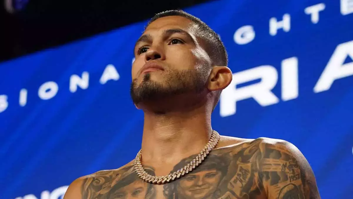 Энтони Петтис возвращается в ММА на турнире в Казахстане.