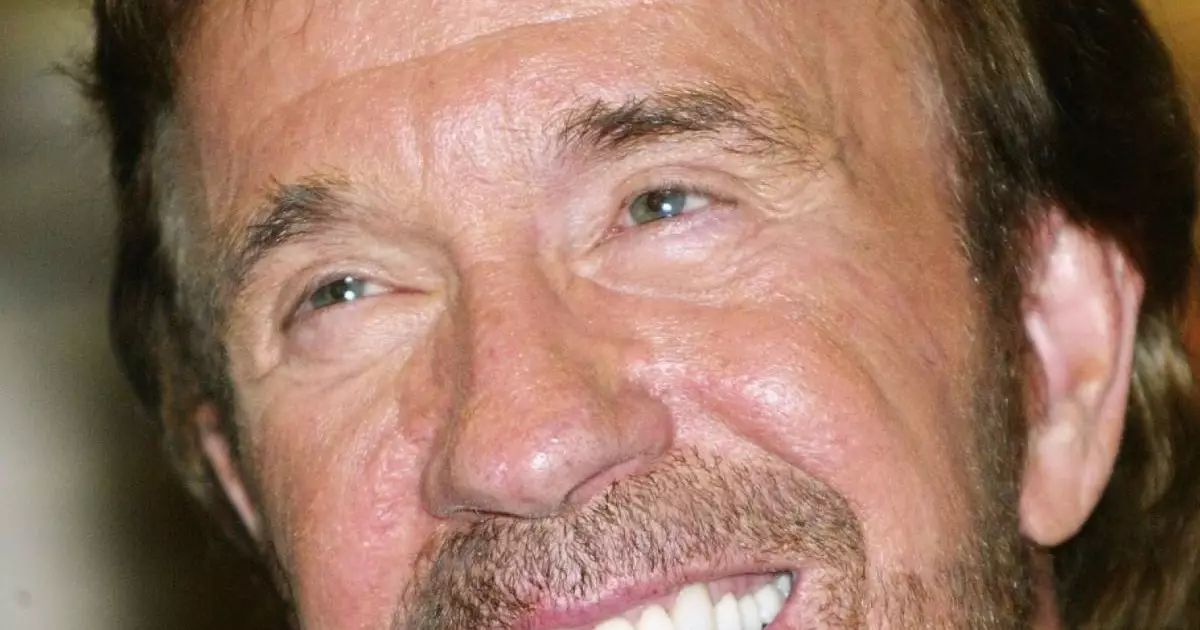  Умер легендарный актёр и мастер боевых искусств Чак Норрис 