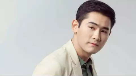 "Жаның жәннатта шалқысын...". Қуандық Рахым тыңдарманға қаралы хабар естіртті 