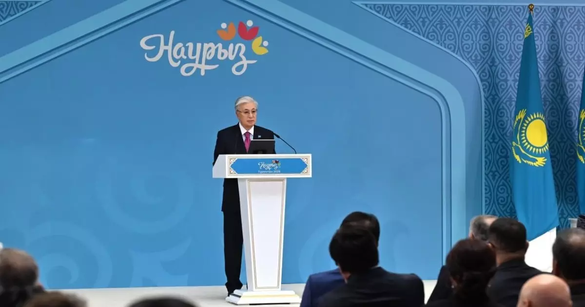  Тоқаев Түркістан облысының жұртшылығымен кездесуде сөз сөйледі 