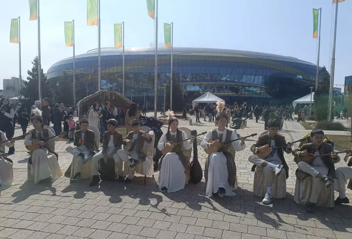 Наурызбай ауданында Наурыздың мерекелік қалашығы бой көтерді