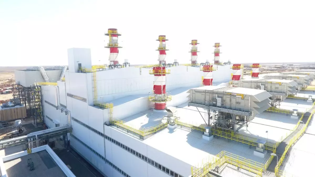 Тоқаев Кентаудағы бу-газ қондырғысы құрылысының созылуын сынға алды