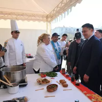 Шымкент: проходит международный гастрономический фестиваль «DamDastour»