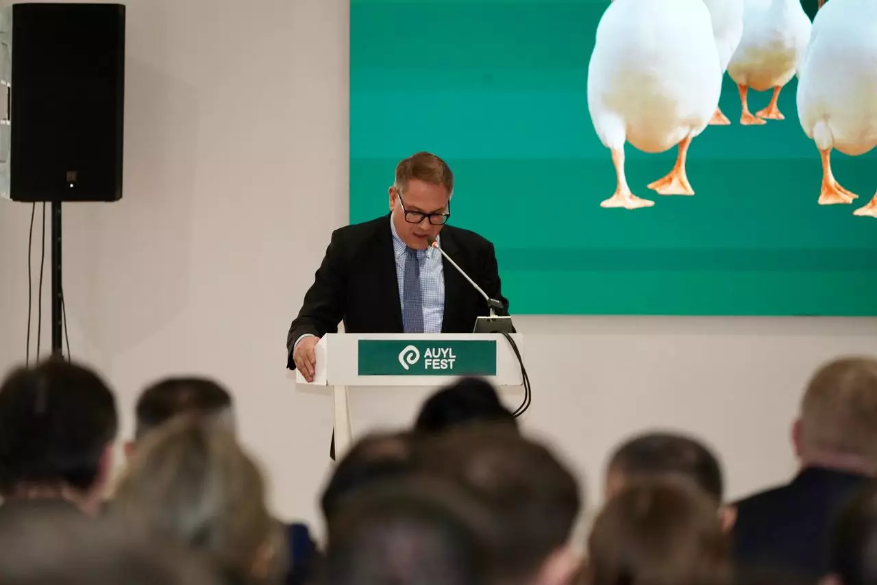 В Петропавловске открылся международный фестиваль по гусеводству