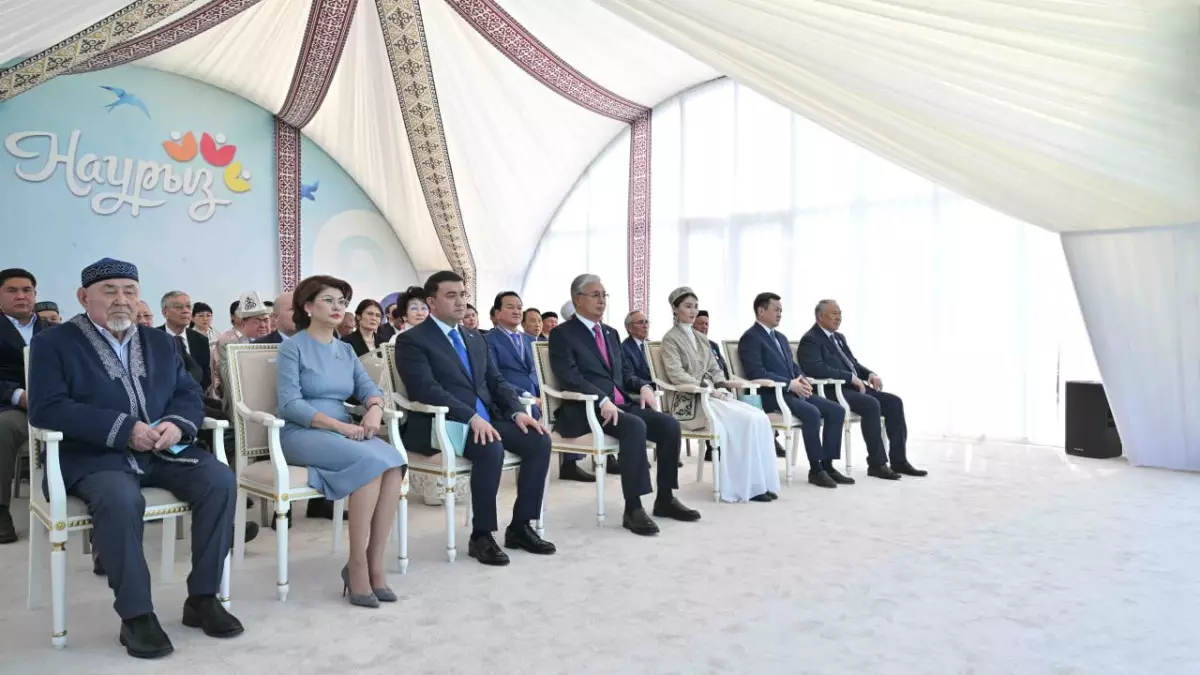 Президент Ұлыстың ұлы күніне арналған концертті тамашалады