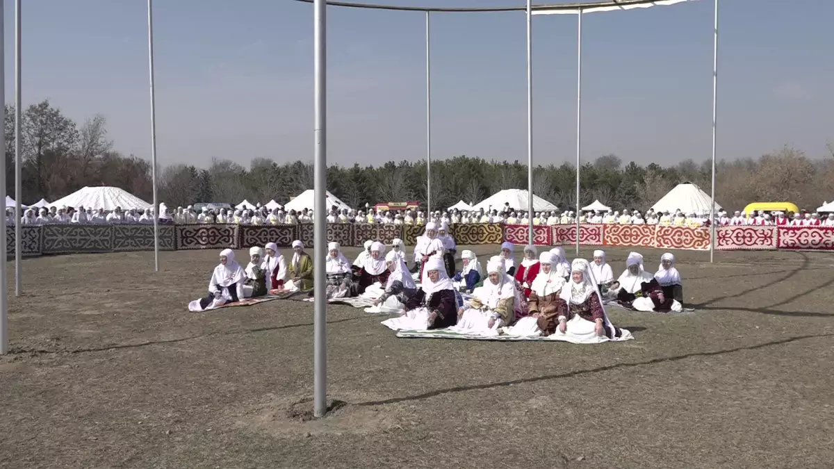 Алматыда 100 метрден асатын көркем сырмақ рекордтар кітабына енді