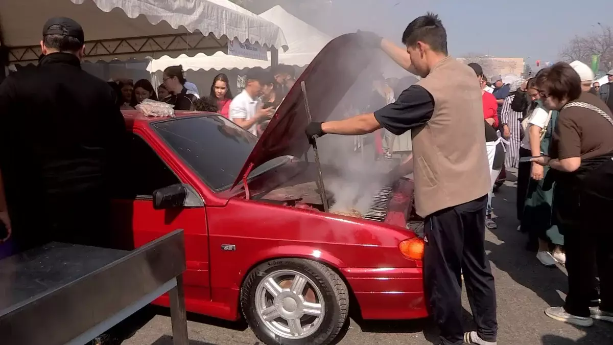 Шымкентте : әлемнің түпкір-түпкірінен келген 10 аспаз қазан көтерді
