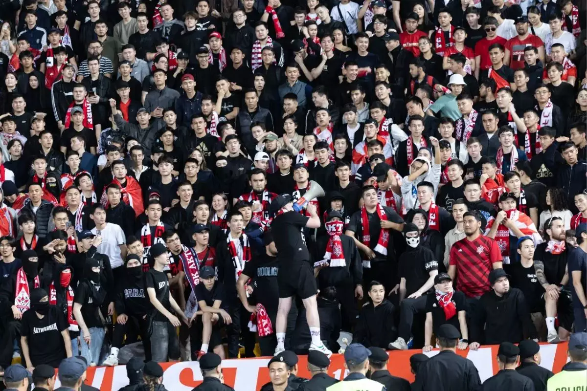 "Елимай" разгромил "Актобе" и одержал первую победу в сезоне Казахстанской премьер-лиги