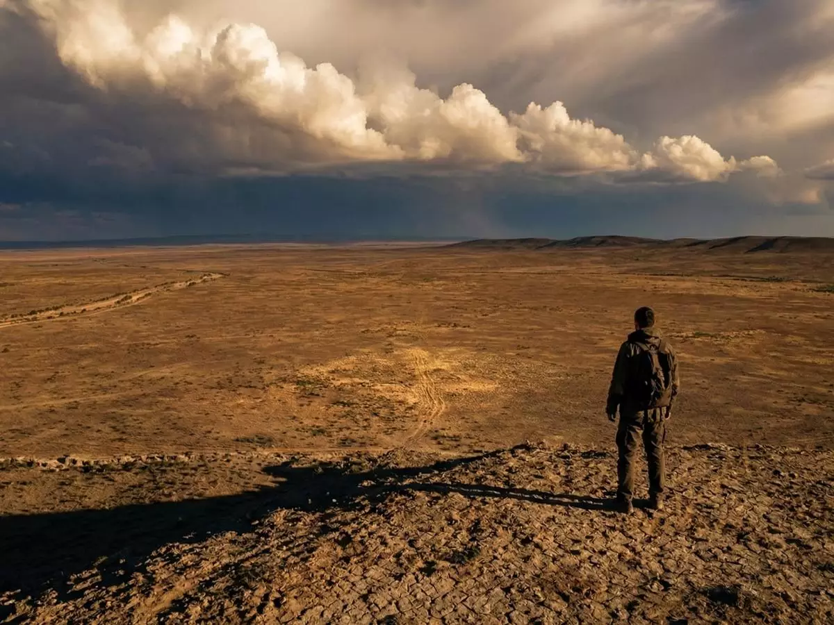 Гигантская пентаграмма в казахстанской степи: происхождение следа темного культа