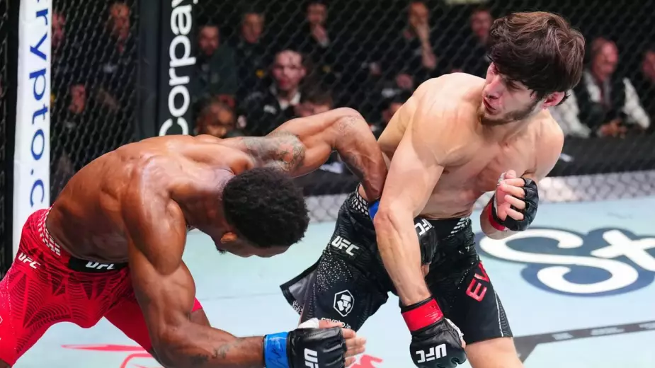 Все результаты, нокауты и видео UFC Лондон: Мовсар Евлоев vs Лерон Мерфи 