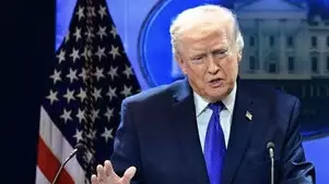 Трамп требует открыть Ормузский пролив в течение 48 часов