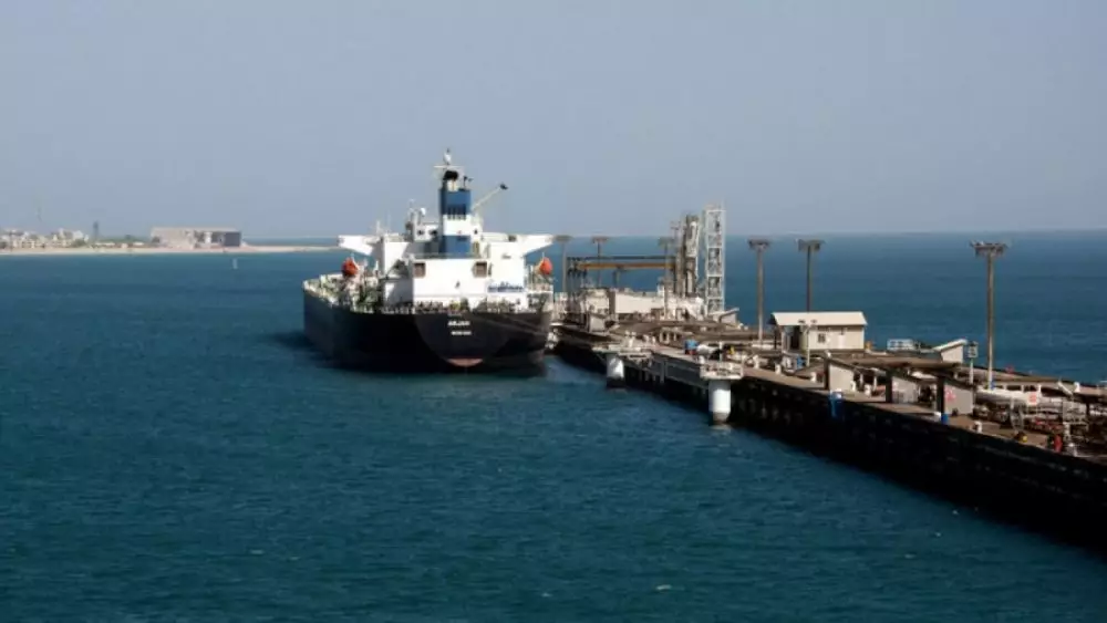 Трамп Ормуз бұғасы ашылмаса Иран электр станцияларына соққы беретінін айтып сес көрсетті