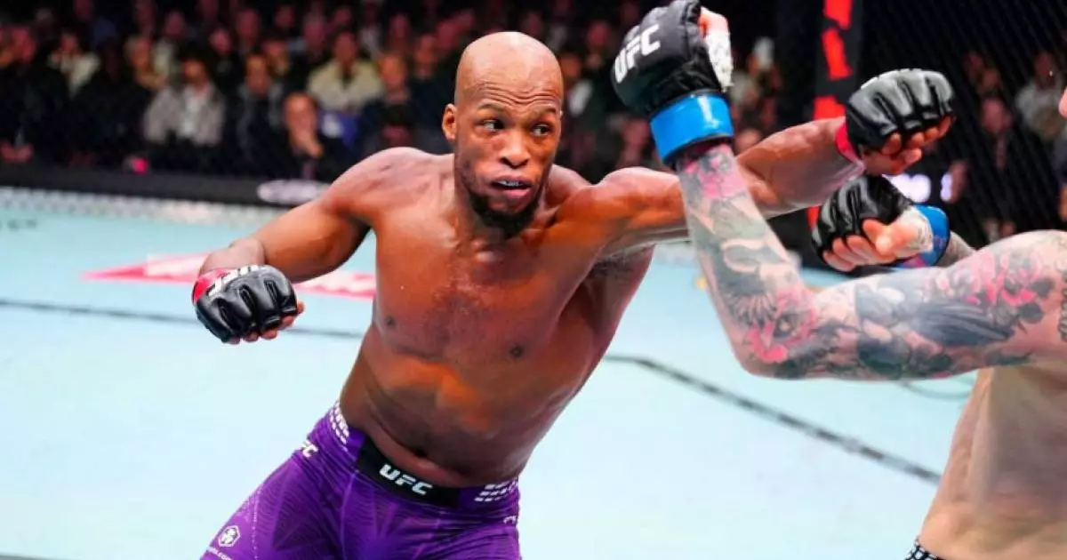  UFC Лондон: Майкл Пейдж одержал победу над Сэмом Паттерсоном 