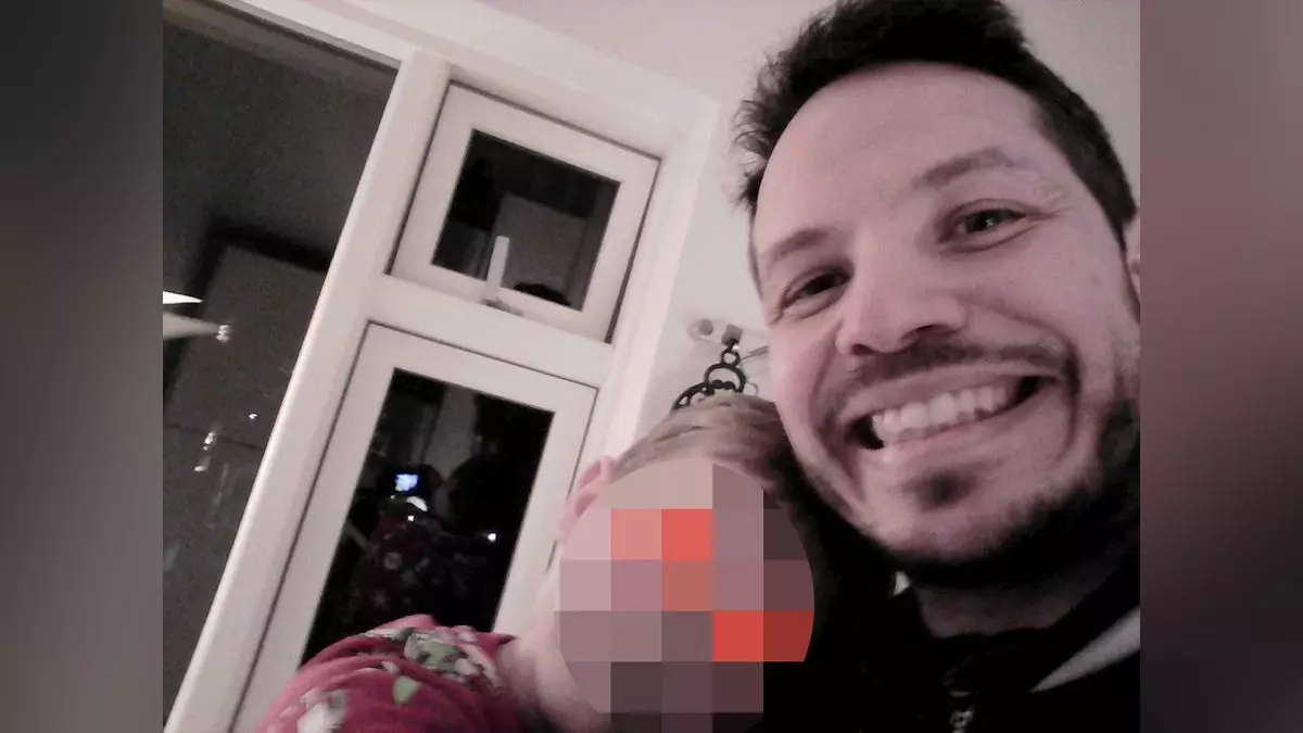 Отец потерял опеку над сыном-аутистом после споров о смене пола ребенка и получил поддержку от Илона Маска.