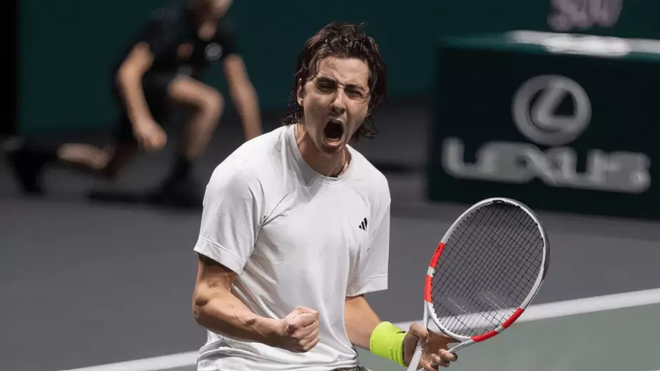 Шевченко сенсационно выбил топа на "Мастерсе" в Майами (ВИДЕО)