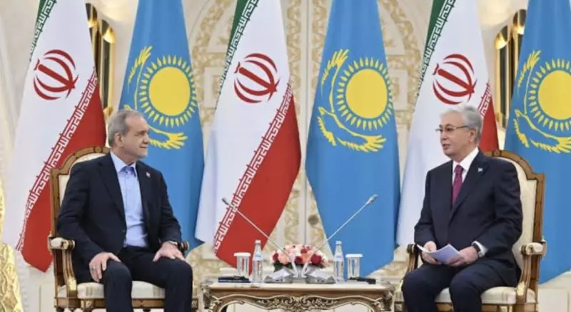 Токаев и Пезешкиан поздравили друг друга с Ораза айт и Наурызом