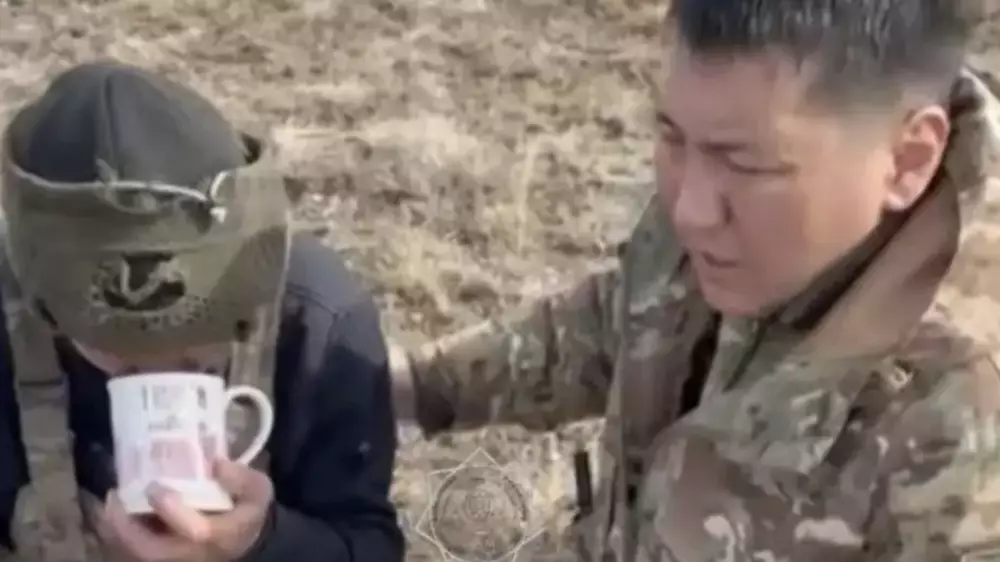 Абай облысында аяғы сынған малшы бес күн далада қалып қойған