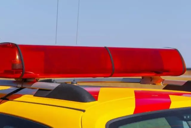 Жетісу облысында жолда кетіп бара жатқан жүк көлігі аударылды